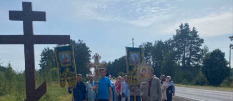 В посёлке Ильич прошёл крестный ход в честь Успения Пресвятой Богородицы
